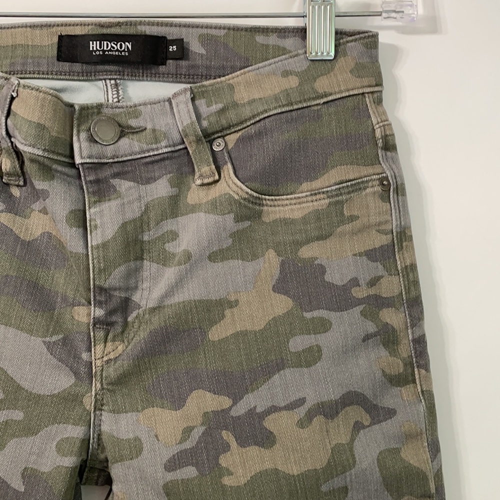 Like New Hudson Jeans Women's Size 25 Nico Super Skinny Cropped Camo Leggings